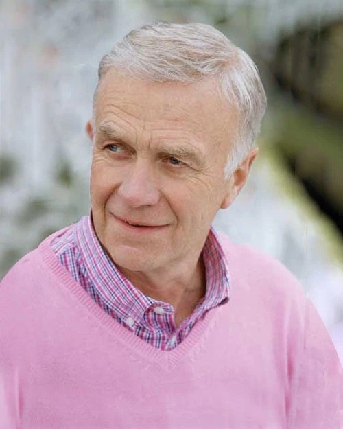 Alexander | Men's Toupee By Leading Man Toupee For Men 3 Alexander | Men's Toupee By Leading Man Toupee For Men